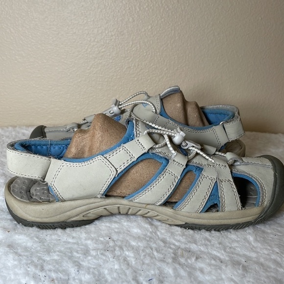 BASS Shoes Size 7 - Picture 6 of 11